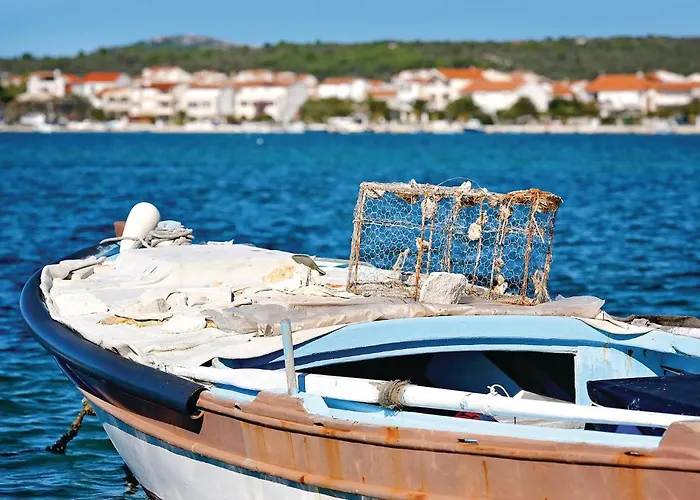 Gorgeous In With Wifi דירה Ražanj